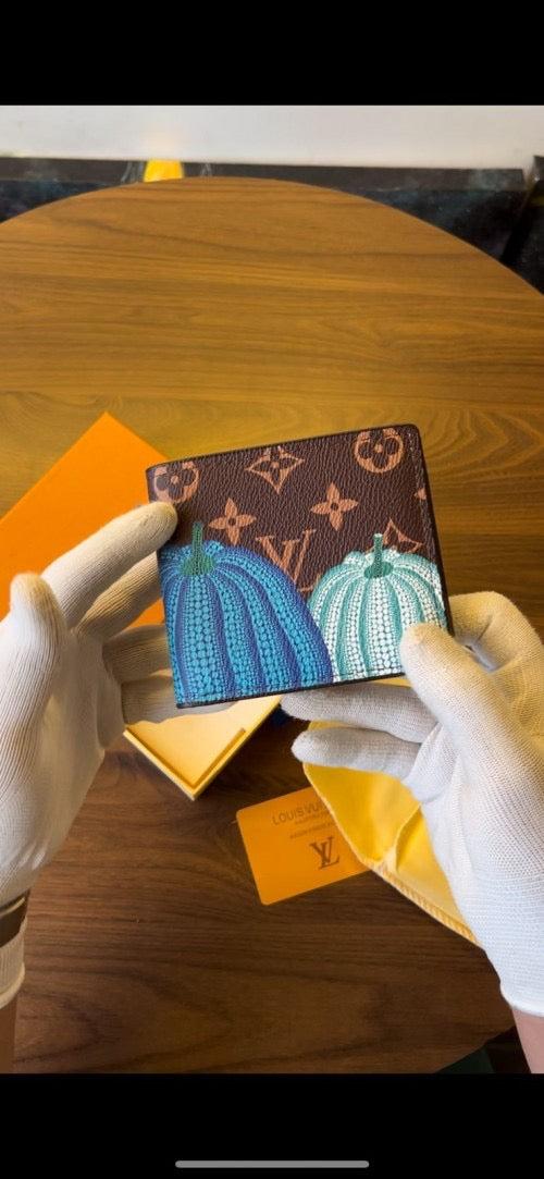 loui s vuitton wallet with ogbox
