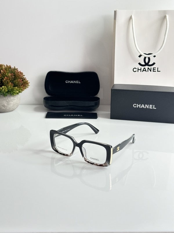 Chanel WMNS 3123 Tiger Black Frame