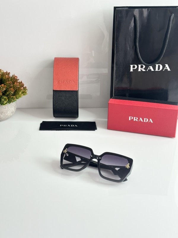Prada WMNS 23015 Black